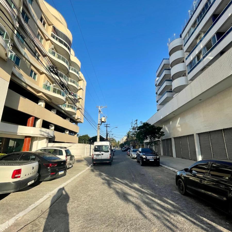 Apt 5 Minutos Praia Do Forte - Ar Condicionado カボ・フリオ エクステリア 写真